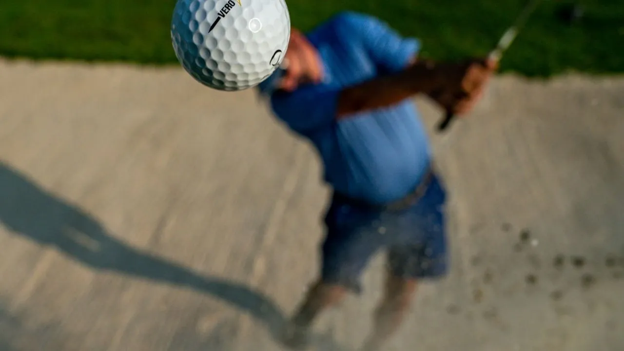 ゴルフの飛距離アップは“押す力”で決まる！ベンチプレスがスイングを変える理由