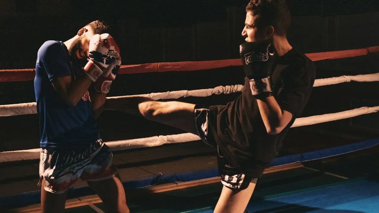 キックボクシングジム 吉祥寺で男を磨く！パーソナルトレーニングでゴルフ力も向上