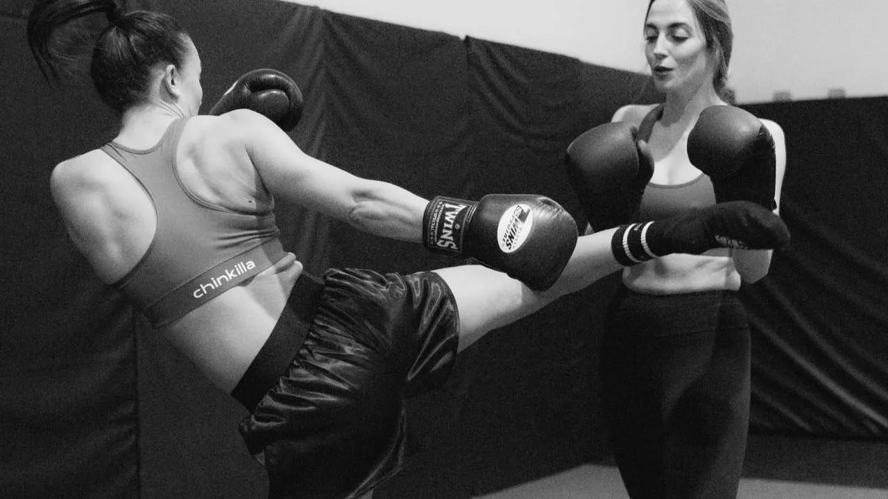 キックボクシングなら吉祥寺のDREAM CUBE 1｜女性に人気のパーソナルトレーニングでシェイプアップ！