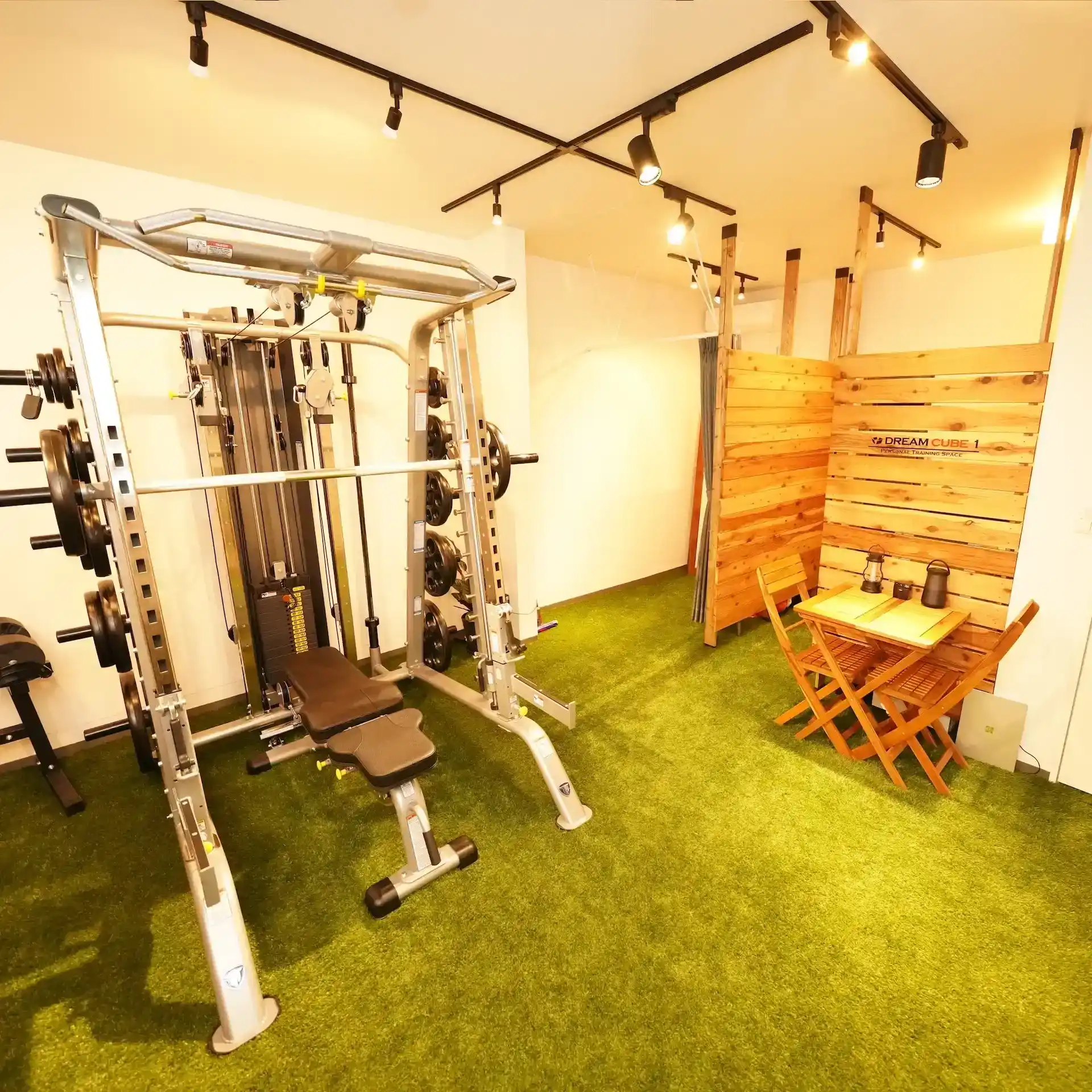 三鷹店 ギャラリー